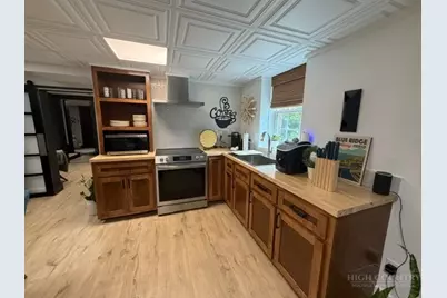 447 Oakwood Road, West Jefferson, NC 28694 - Photo 5