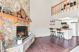 180 Hanging Rock Villas Dr, Seven Devils, NC 28604 - Photo 9