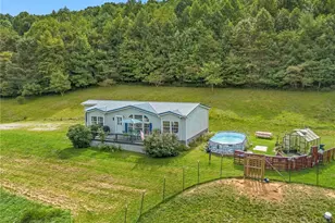 447 John Baker Rd, Crumpler, NC 28617 - Photo 5
