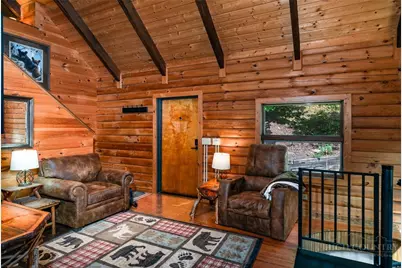 3925 Blackberry Crest Lane, Lenoir, NC 28645 - Photo 9