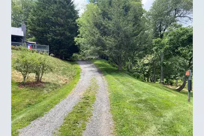 476 Ballous Mill Road, Grassy Creek, NC 28631 - Photo 15