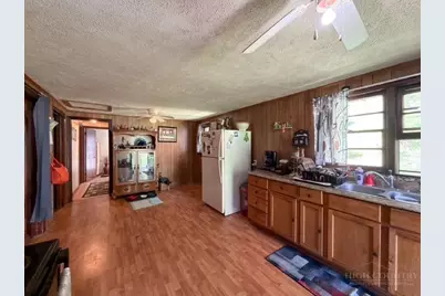 1115 Little Helton, Grassy Creek, NC 28631 - Photo 5