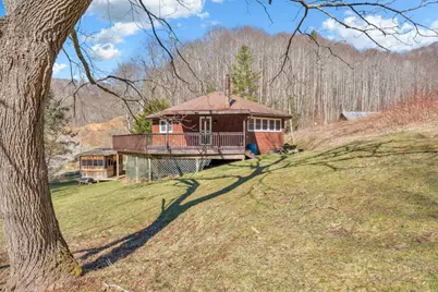 124 Bubbling Brook, Zionville, NC 28698 - Photo 3