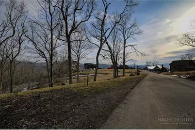 G35 Skycamp Overlook, Banner Elk, NC 28604 - Photo 5
