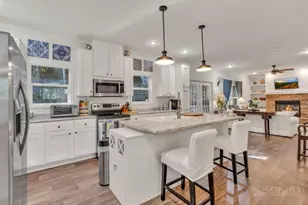 211 Wild Daisy Ln, Beech Mountain, NC 28604 - Photo 5