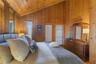 100 Pond Creek Rd, Beech Mountain, NC 28604 - Photo 15