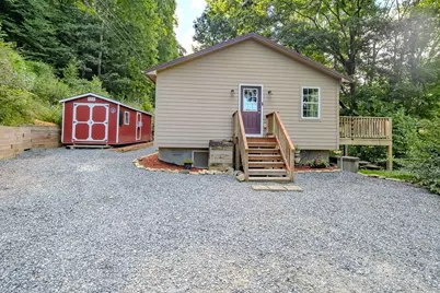 1401 Laurel Creek, Sugar Grove, NC 28679 - Photo 1