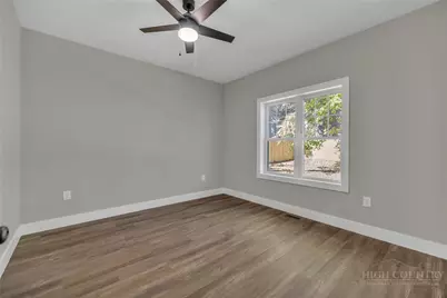 102 Faw Roland, Jefferson, NC 28640 - Photo 23