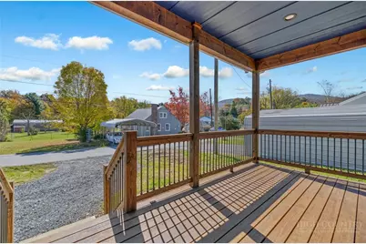 102 Faw Roland, Jefferson, NC 28640 - Photo 5