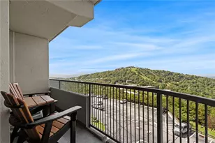 303 Sugar Top Dr, Sugar Mountain, NC 28604 - Photo 7