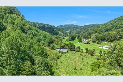 2495 E Little Horse Creek Road, Lansing, NC 28643 - Photo 43