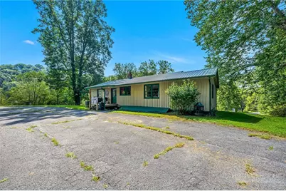 1446 Deacon Road, Grassy Creek, NC 28631 - Photo 37