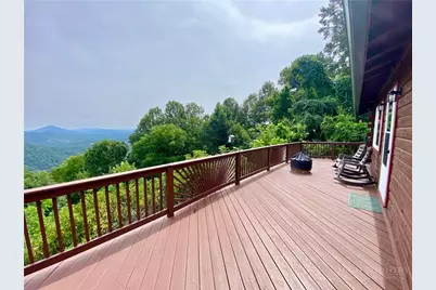 547 Round Knob Ridge Road, West Jefferson, NC 28694 - Photo 9
