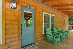 689 Sugar Mountain Dr, Sugar Mountain, NC 28604 - Photo 5