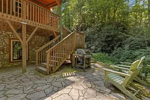 689 Sugar Mountain Dr, Sugar Mountain, NC 28604 - Photo 33