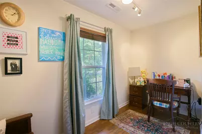 590 Cranberry Street, Newland, NC 28657 - Photo 19