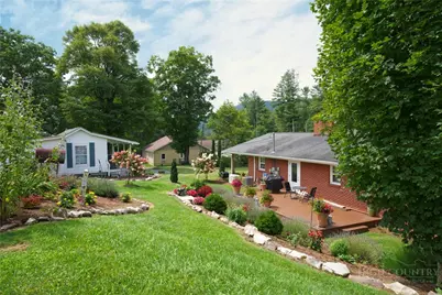 590 Cranberry Street, Newland, NC 28657 - Photo 35