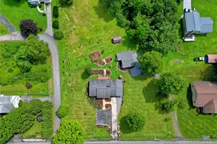 590 Cranberry St, Newland, NC 28657 - Photo 31