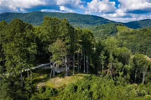 330 Maplewood Cir, Boone, NC 28607 - Photo 3
