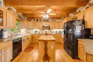 16 Panther Trl Ln, Elk Park, NC 28622 - Photo 11