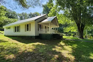 844 Connahetta St, Murphy, NC 28906 - Photo 1