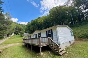 214 Thompson Hollow Rd, Vilas, NC 28692 - Photo 19