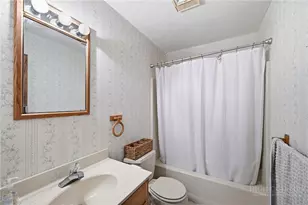 915 Balsam Dr, Newland, NC 28657 - Photo 37