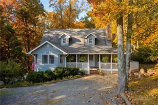 915 Balsam Dr, Newland, NC 28657 - Photo 5