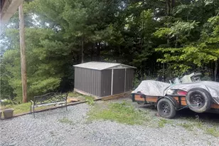 336 Farview Ln, Newland, NC 28657 - Photo 21
