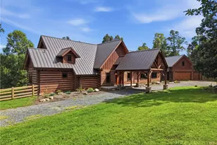 2505 Phillips Gap Rd, Purlear, NC 28665 - Photo 3