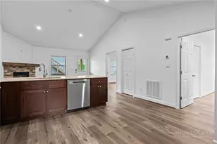 186 Carson Ct, Boone, NC 28607 - Photo 7