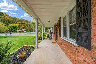 1044 US Hwy 321, Sugar Grove, NC 28679 - Photo 13