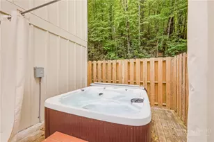 158 Riverview Ln, Blowing Rock, NC 28605 - Photo 47