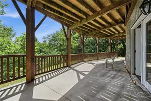 568 Deer Run Rd, Purlear, NC 28665 - Photo 33