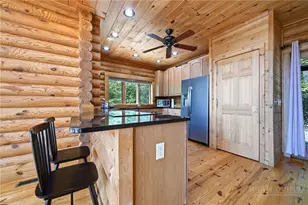 568 Deer Run Rd, Purlear, NC 28665 - Photo 9
