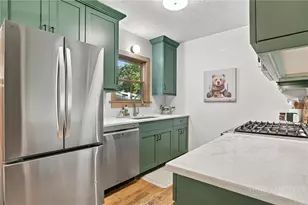 200 Apple Ridge Ln, Blowing Rock, NC 28605 - Photo 11