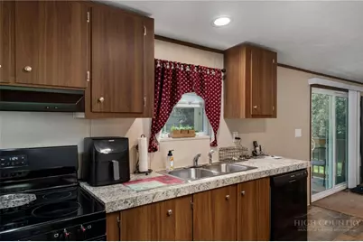 338 Pottertown Road, Todd, NC 28684 - Photo 13