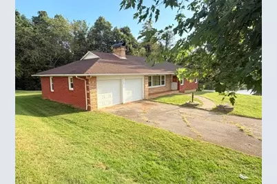 102 Knollview Drive, Jefferson, NC 28640 - Photo 1