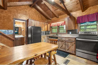 443 Holman Road, Todd, NC 28684 - Photo 7