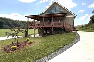 180 South Fork Farm Ln, West Jefferson, NC 28694 - Photo 23
