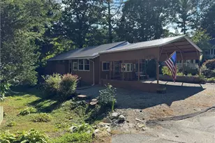 184 Trillium Rd, Newland, NC 28657 - Photo 1