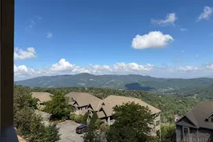 156 Crescent Ln, Sugar Mountain, NC 28604 - Photo 25