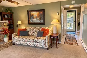 149 Slope View Rd, Sugar Mountain, NC 28604 - Photo 5