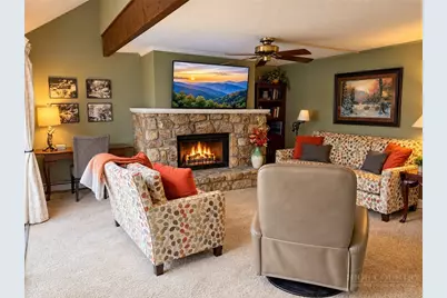 149 Slope View Road #D19, Sugar Mountain, NC 28604 - Photo 3