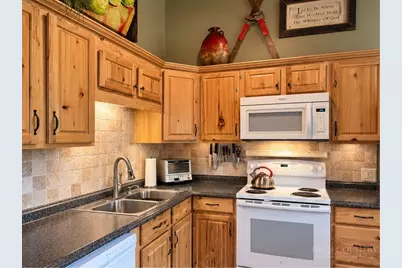 149 Slope View Road #D19, Sugar Mountain, NC 28604 - Photo 7