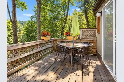 149 Slope View Road #D19, Sugar Mountain, NC 28604 - Photo 11