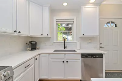 3441 S Beech Mountain Parkway #E6, Beech Mountain, NC 28604 - Photo 9