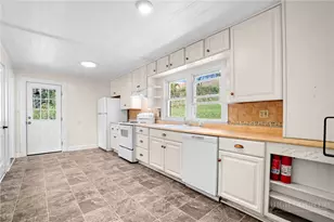 280 Bingham Ln, Laurel Springs, NC 28644 - Photo 9