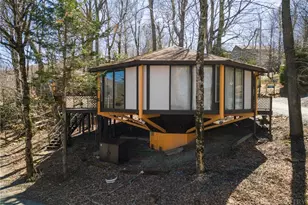 240 Birchwood Ln, Beech Mountain, NC 28604 - Photo 21