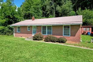 632 Queen St, Boone, NC 28607 - Photo 1